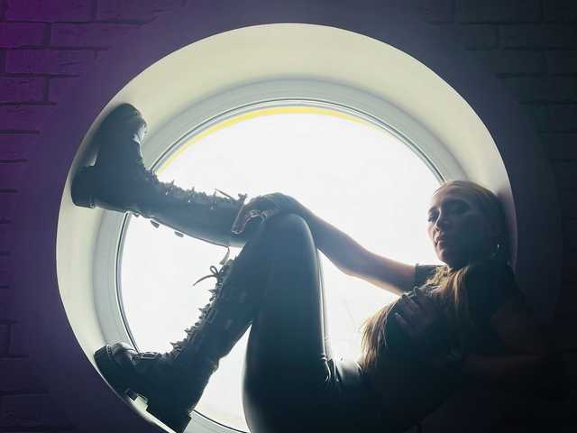 Photo of the profile --Leya-Red--