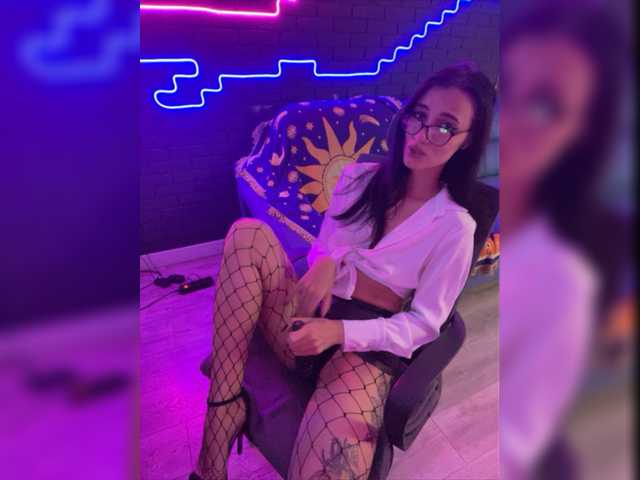 Broadcast screenshots -SATIVA-