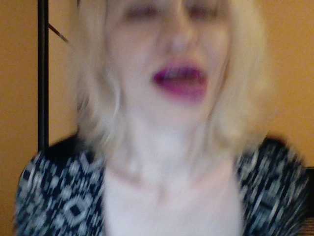Broadcast screenshots -Alyona-