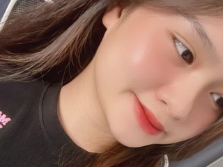 Erotic video chat -Amber-Ai-