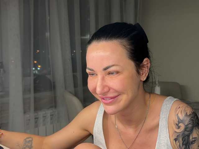 Broadcast screenshots -MILFANN-