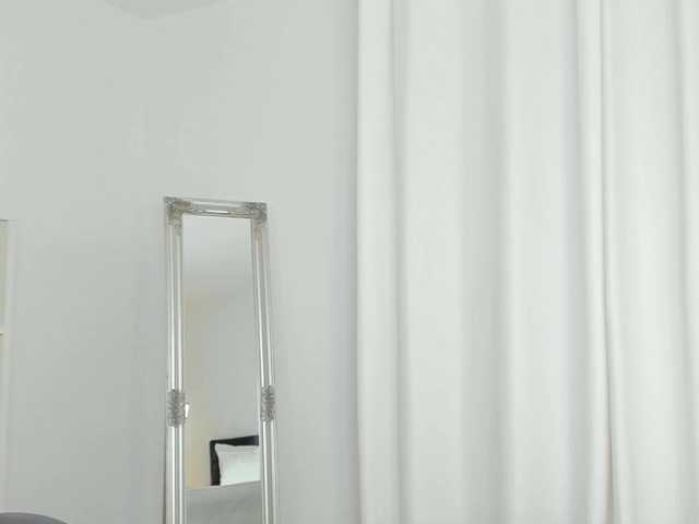 Broadcast screenshots -Anna-Angel-