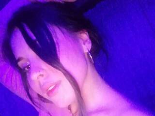 Erotic video chat -Banshee