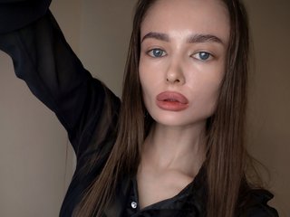 Erotic video chat -Barbie-Size-