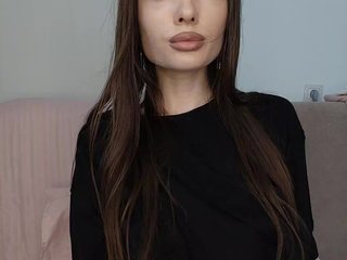 Erotic video chat -Barbie-Size-