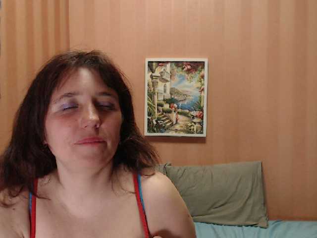 Broadcast screenshots -BettyFoxy