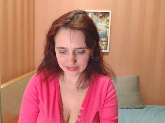 Broadcast screenshots -BettyFoxy