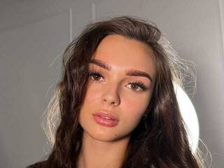 Erotic video chat -NeoN-BabY-