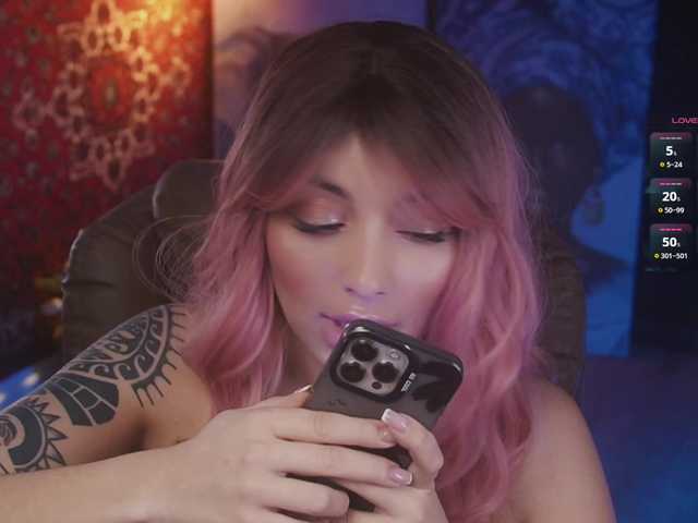 Broadcast screenshots Gypsy_Girl