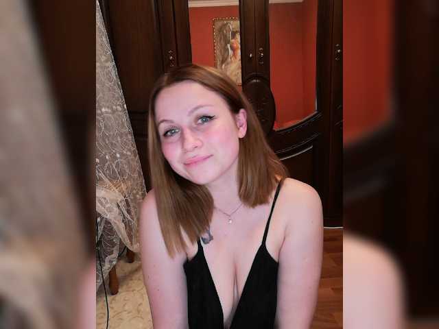 Broadcast screenshots -HOTGIRL-