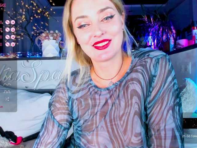 Broadcast screenshots _JuliaSpace_