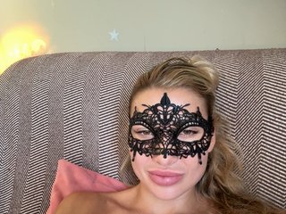 Erotic video chat LiyaSilvers