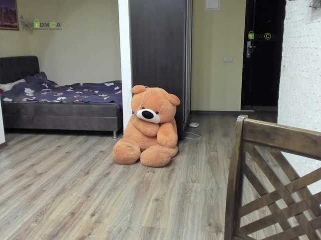 Broadcast screenshots -Melissa-