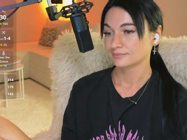 Broadcast screenshots _UkRaiNo4Ka_