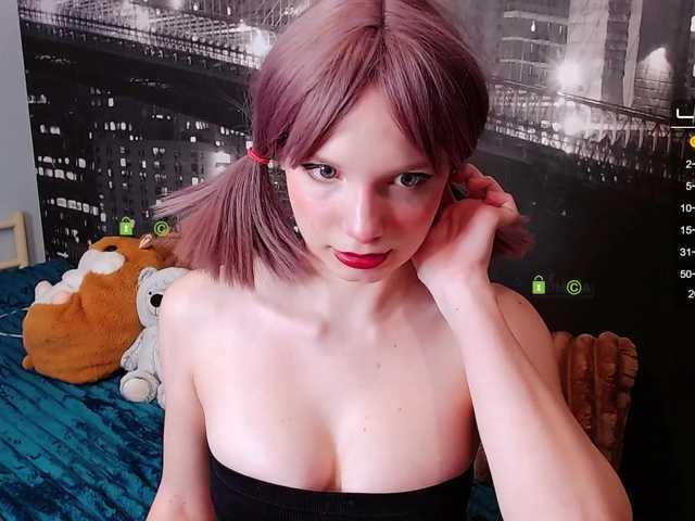 Broadcast screenshots -Laffy-Taffy-