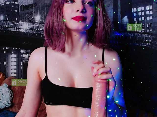 Broadcast screenshots -Laffy-Taffy-