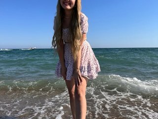 Erotic video chat -Sweet-smile-