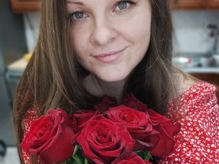 Erotic video chat -Tunya-