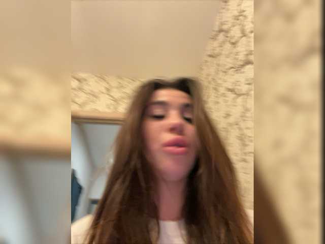 Broadcast screenshots 1YourDream11