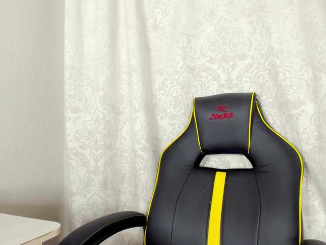 Broadcast screenshots 1_Aariella_1