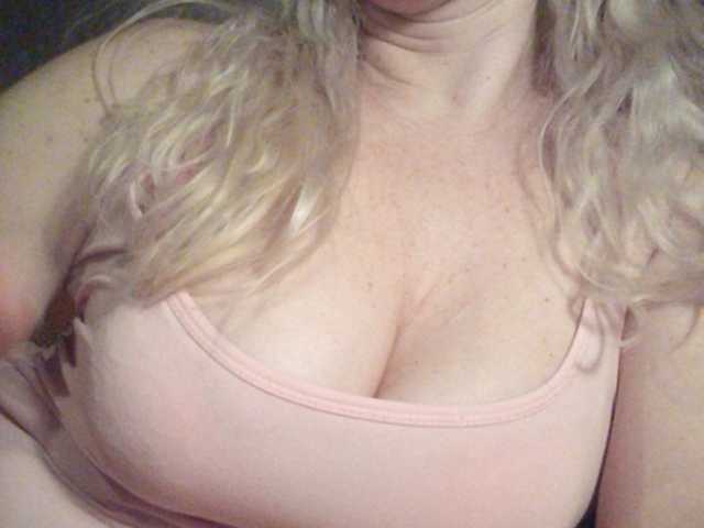 Broadcast screenshots Abbi-love