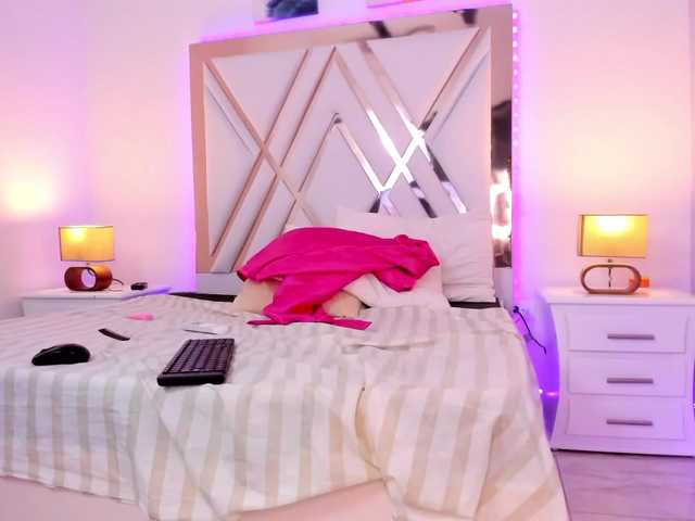 Broadcast screenshots AbbyCooper