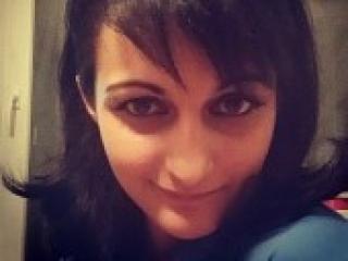 Erotic video chat actionw