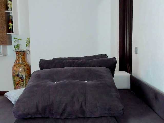 Broadcast screenshots AdaDivine