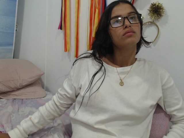 Broadcast screenshots adaralove1