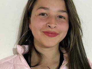 Erotic video chat ADARANYK