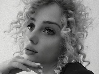 Erotic video chat AdeleKya