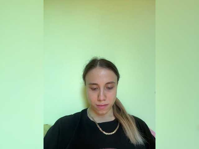 Broadcast screenshots AdelinaKiskina