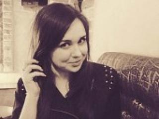 Erotic video chat adelinna