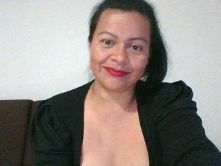 Erotic video chat adri007