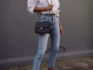 Erotic video chat adriana_crystal