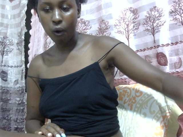 Broadcast screenshots Africanqueen20