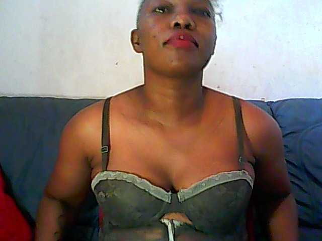 Broadcast screenshots AfriGoddess