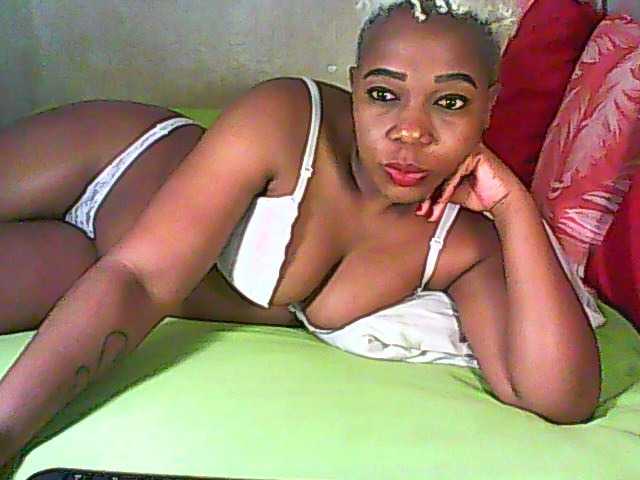 Broadcast screenshots AfriGoddess