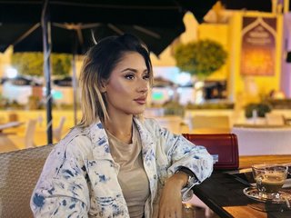 Erotic video chat AileenKiss