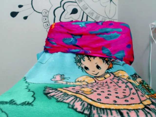 Broadcast screenshots aishaaovit