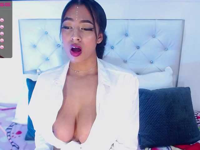 Broadcast screenshots AlanaFox