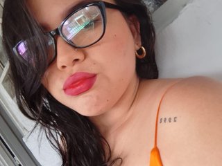Erotic video chat alanamz