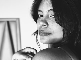 Erotic video chat Aleja-00