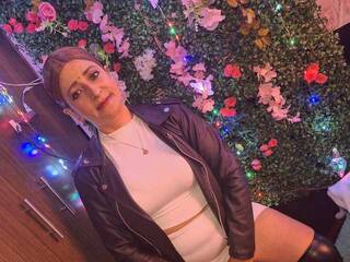 Erotic video chat AlessadraJones