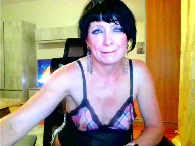 Broadcast screenshots Alexa81c