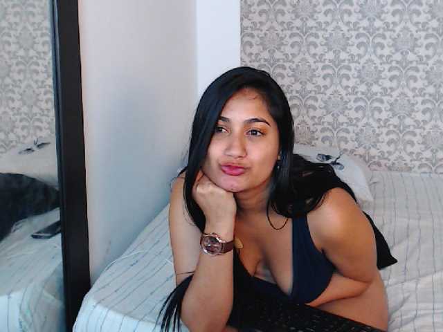 Photos AlexaCruz Hey come and tell me wht blow your mind!Make you cum with my squirts!! #new #clit #ass #pussy #latina #boobs #curvy