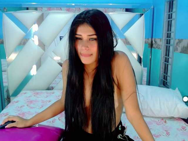 Broadcast screenshots AlexaSmitthh