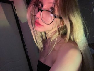 Erotic video chat AlexisMuur