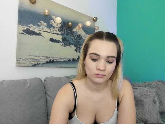 Photos AlexisTexas18 Another rainy day here, i am here for fun and chat-- naked and cum in pvt xx #18 #blonde #cute #teen #mistress