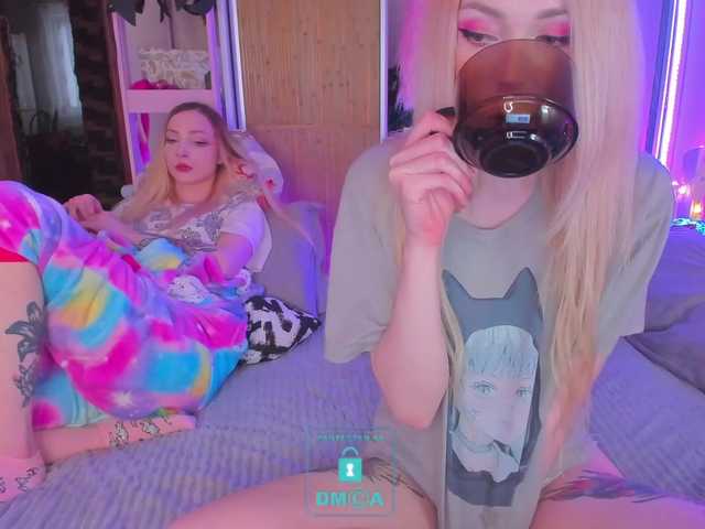 Broadcast screenshots HornyBunnys
